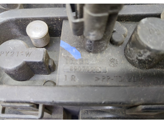 Задний фонарь 26550BR50A