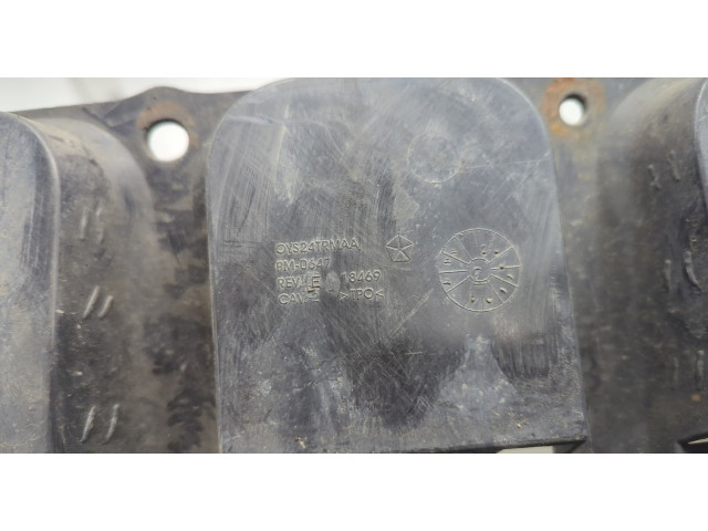 Решетка радиатора  Jeep Compass 2006-2010          