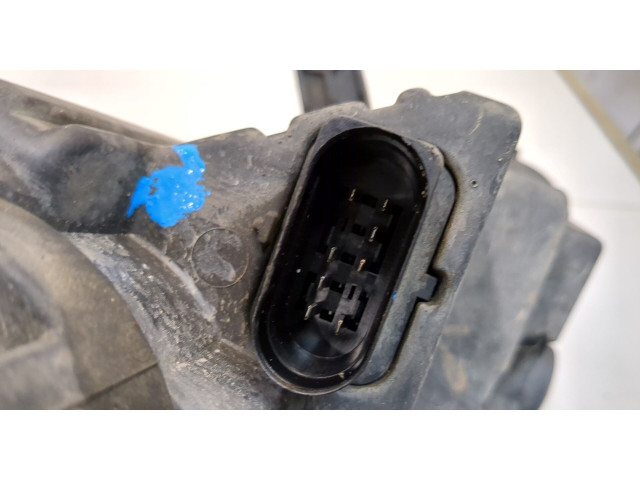 Фара передняя  Volkswagen Passat 7 2010-2015 Европа левая 