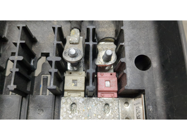 Блок предохранителей  Lincoln Corsair 2019-2023         