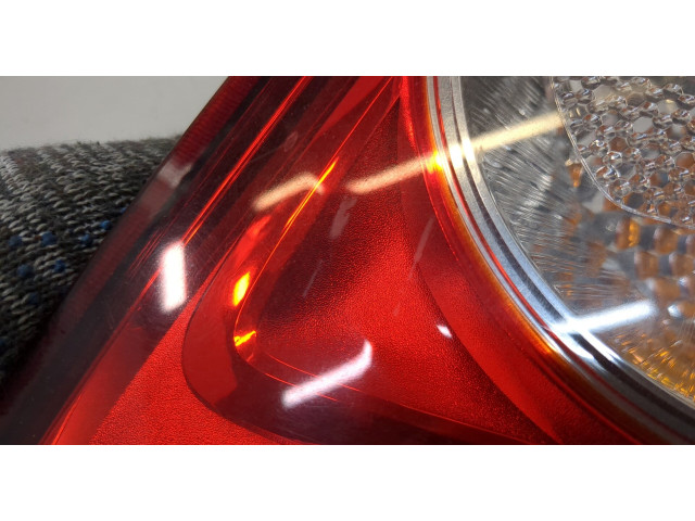 Задний фонарь