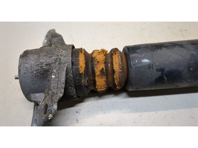 Стойка амортизатора  Volkswagen Passat CC 2008-2012      