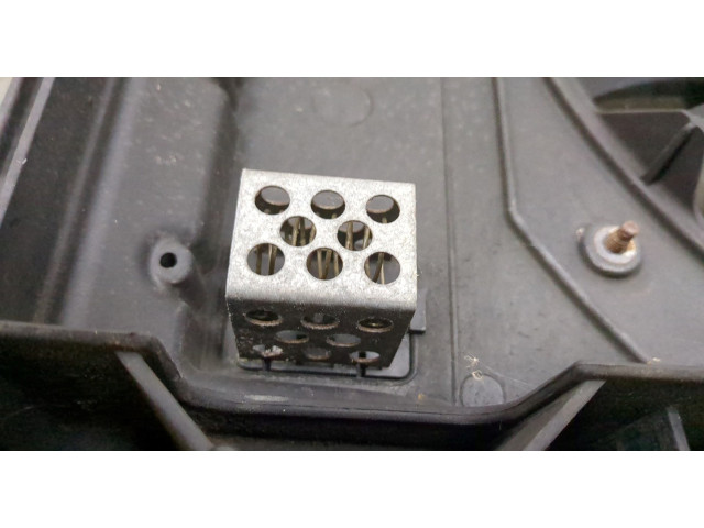 Вентилятор радиатора  Citroen C4 2010-2020           