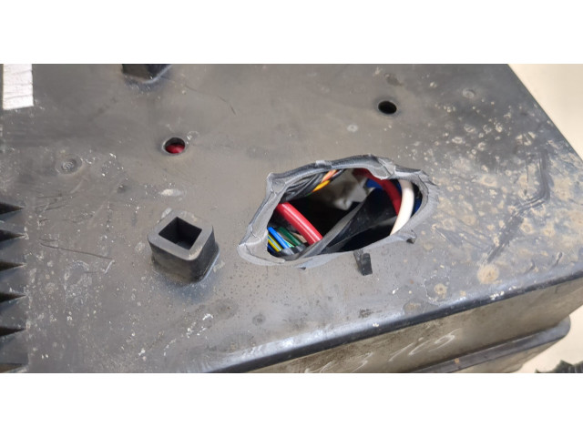 Блок предохранителей  SsangYong Rexton 2007-2012         