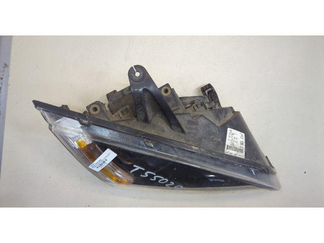 Фара передняя Ford Focus 2 2005-2008 правая