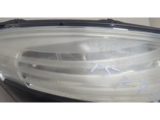 Фара передняя  Renault Scenic 2009-2012 правая 