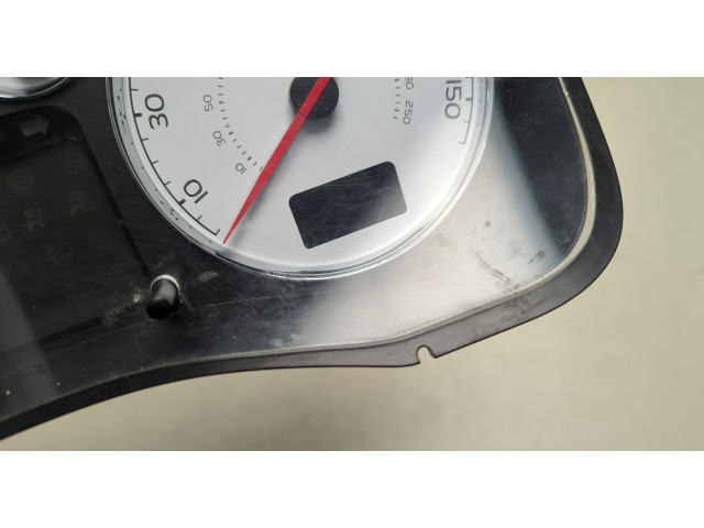 Панель приборов  Peugeot 307 2001-2008            