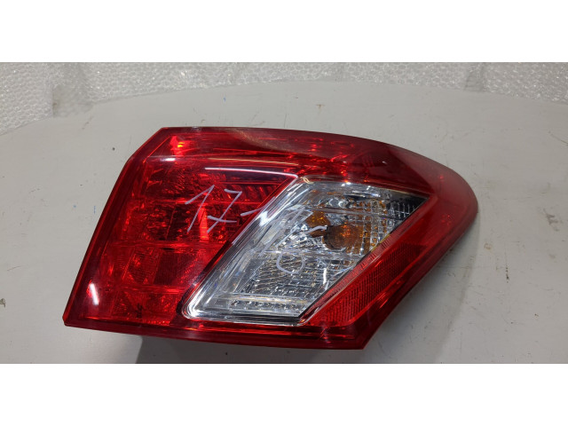 Задний фонарь