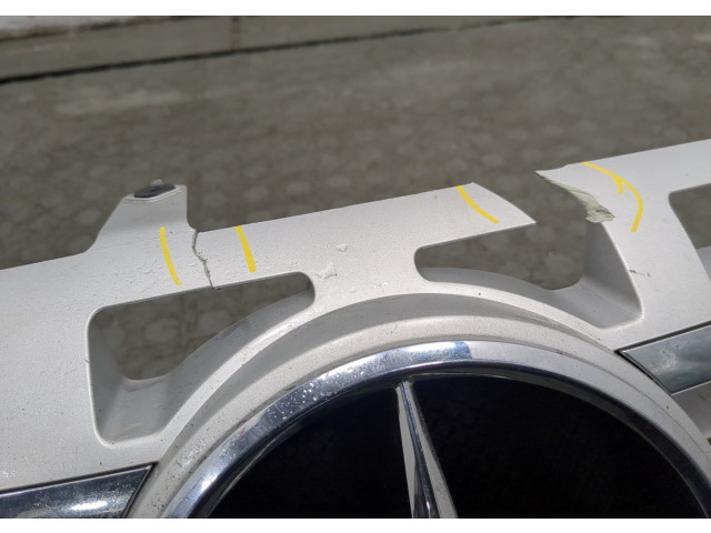 Решетка радиатора  Mercedes ML W164 2005-2011          