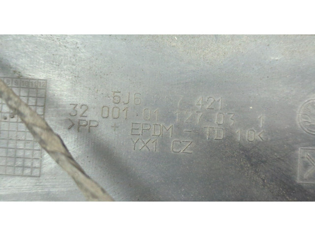 Бампер  Skoda Fabia 2007-2014 задний   