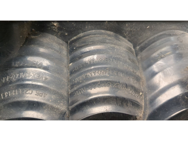 Задний фонарь