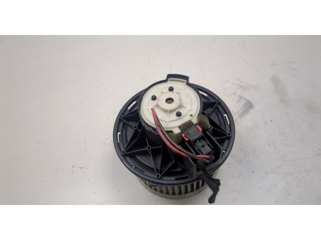 Моторчик печки Jeep Liberty 2002-2006