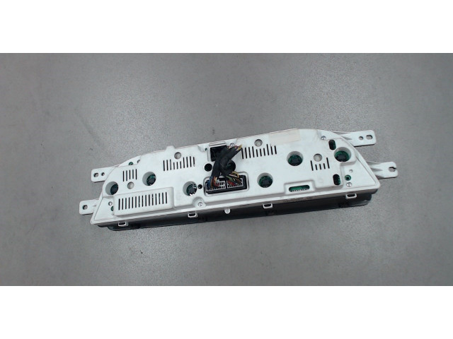 Панель приборов SsangYong Rodius 2004-2013 8020121124 2.7 Дизель