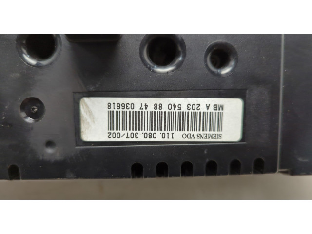Панель приборов  Mercedes C W203 2000-2008       A2035408847     