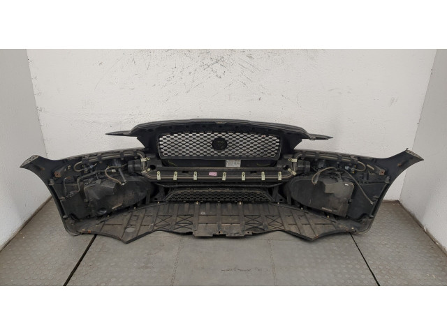 Бампер Jaguar XF 2015–2020 передний