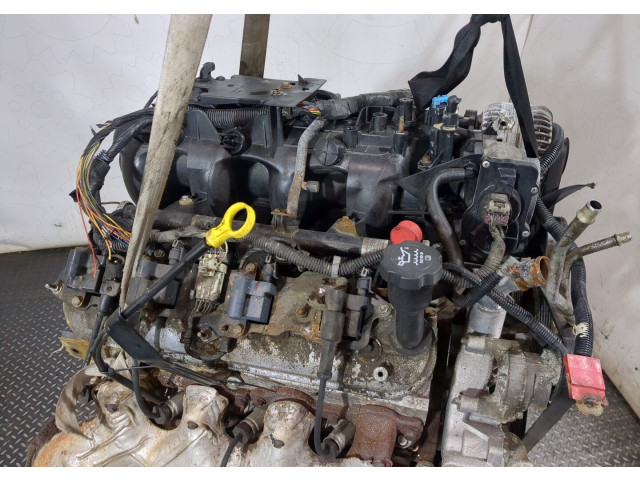 Форсунка топливная  Cadillac Escalade 2 2000-2006         