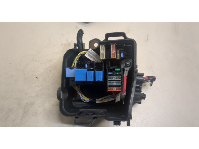 Блок предохранителей Dacia Sandero 2013-2020