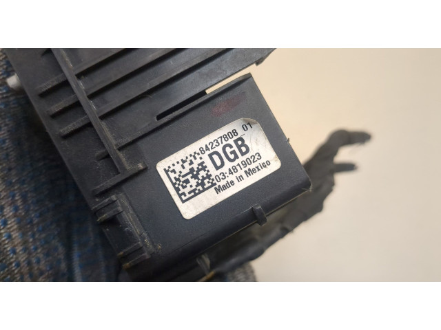 Блок предохранителей GMC Terrain 2017-2024 84237808