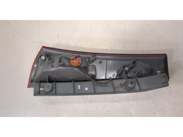 Задний фонарь          