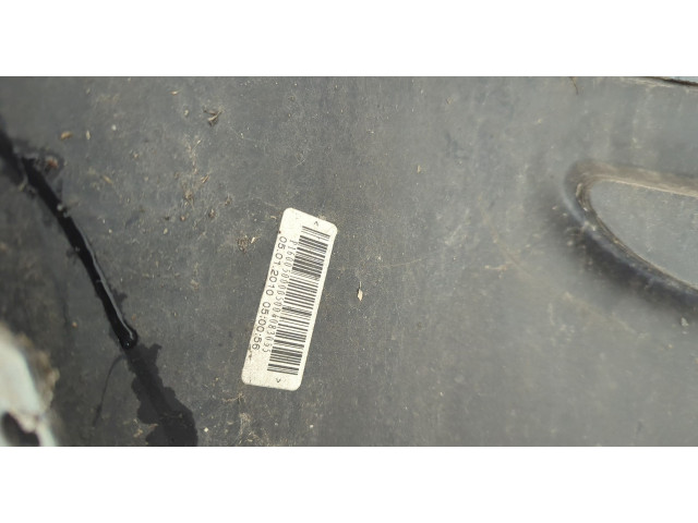 Бампер  Mitsubishi Colt 2002-2012 задний   