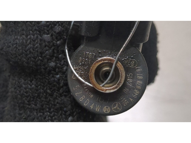 Форсунка топливная Mercedes B W245 2005-2012 A6400700787, 0445110167