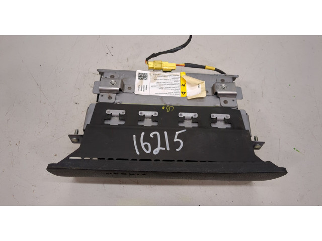 Подушка безопасности переднего пассажира Hummer H3