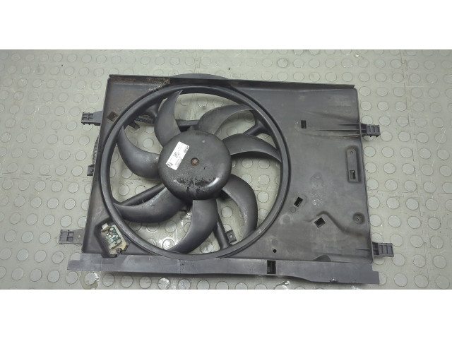Вентилятор радиатора  Fiat Punto Evo 2009-2012           