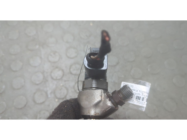Форсунка топливная Volkswagen Tiguan 2011-2018 0445110469