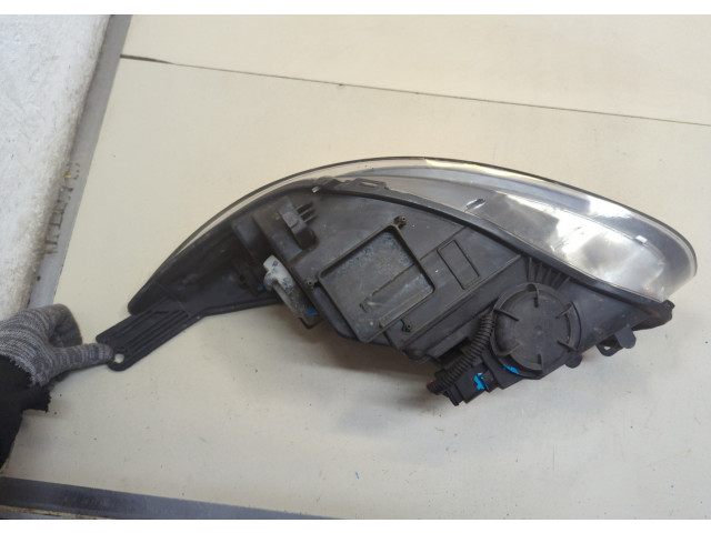 Фара передняя  Ford Focus 3 2011-2015 правая 