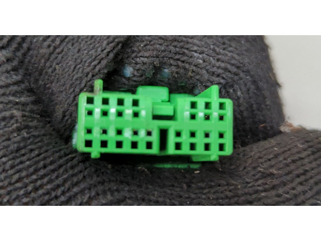 Зеркало боковое Volvo XC60 2008-2017 правое