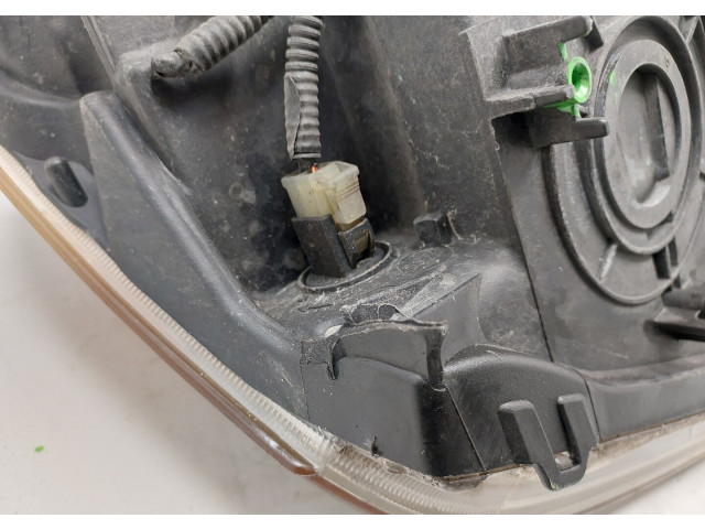 Фара передняя  Suzuki Grand Vitara 2005-2015 левая 