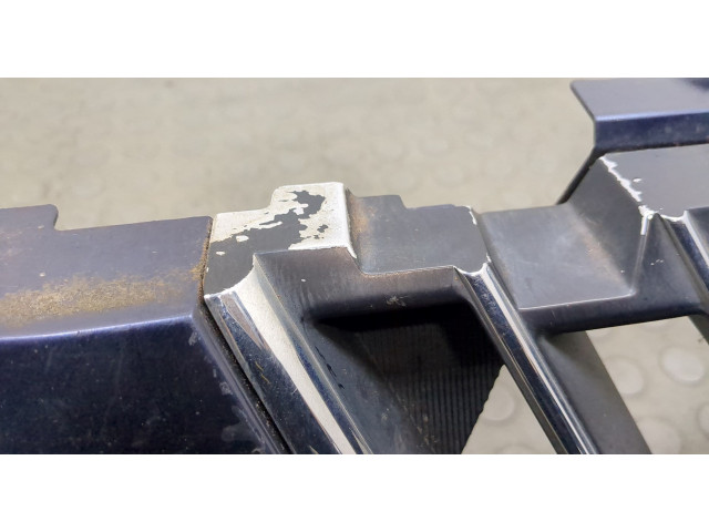 Решетка радиатора Mitsubishi L200 1996-2006