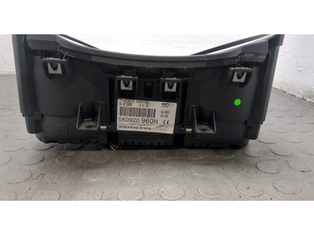 Панель приборов Volkswagen Golf 6 2009-2012