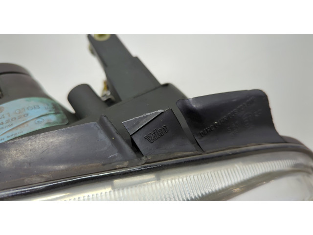 Фара передняя  Volkswagen Golf 4 1997-2005 правая 