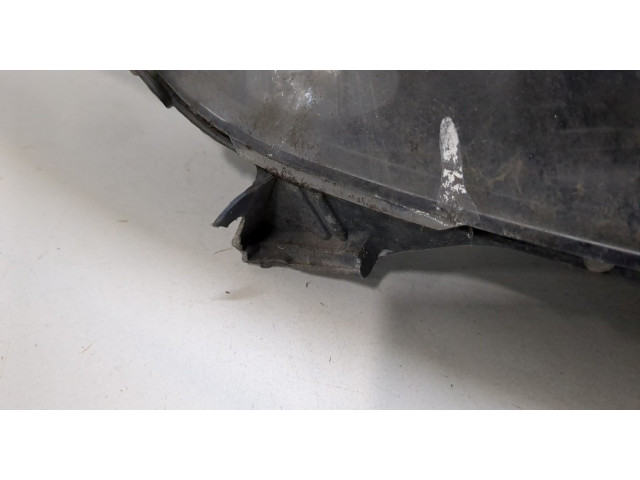 Фара передняя Renault Scenic 2009-2012 правая