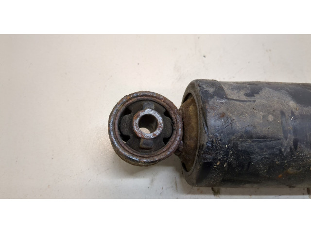 Стойка амортизатора  Opel Antara      