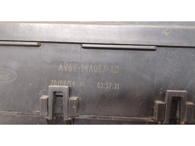 Блок предохранителей  Ford Focus 3 2011-2015         