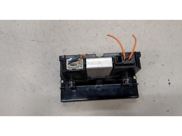 Дисплей бортового компьютера Volvo C30 2006-2010 31268055, 69199100U