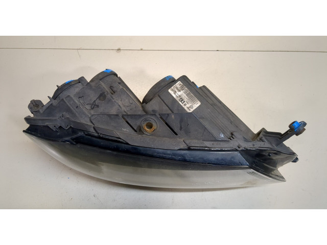 Фара передняя  Volkswagen Passat 7 2010-2015 Европа правая 