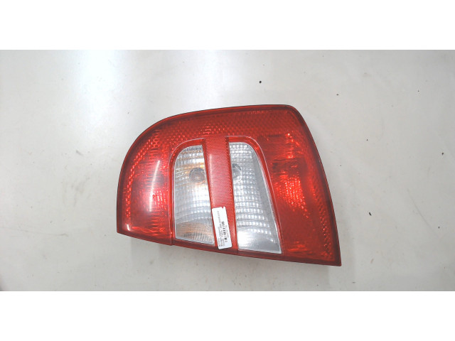 Задний фонарь     6Y6945086B   Skoda Fabia 1999-2004 
