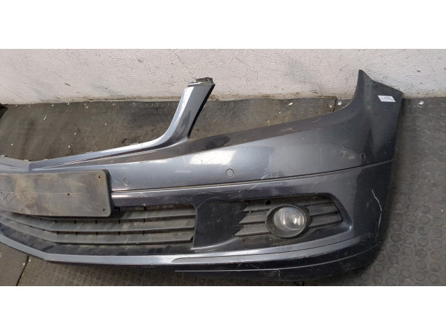 Бампер  Mercedes C W204 2006-2015 передний   A20488006409999