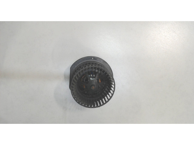 Моторчик печки  Peugeot Partner 2002-2008 7M0819021     7M0819021   