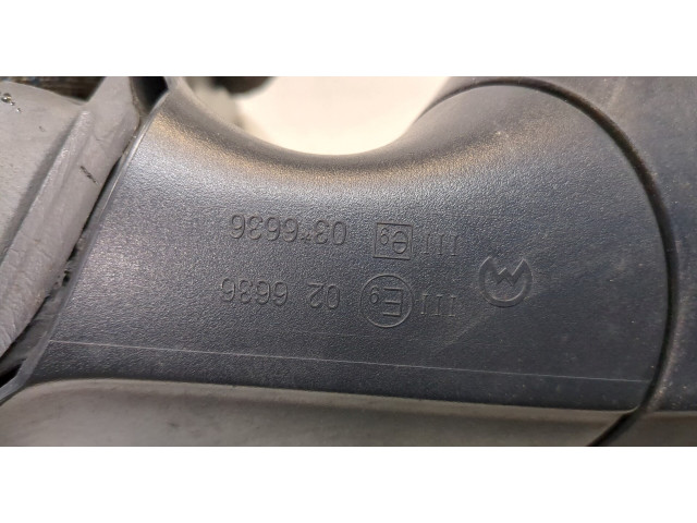 Зеркало боковое  Skoda Rapid  правое           5JC857408A