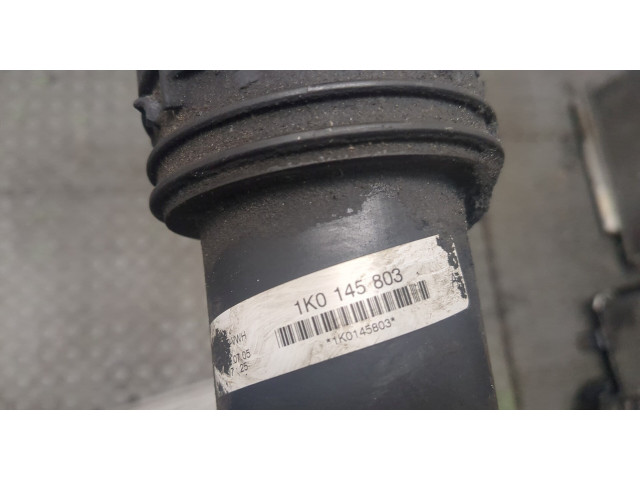 Интеркулер  Volkswagen Jetta 5 2004-2010 2.0  1k0145803    