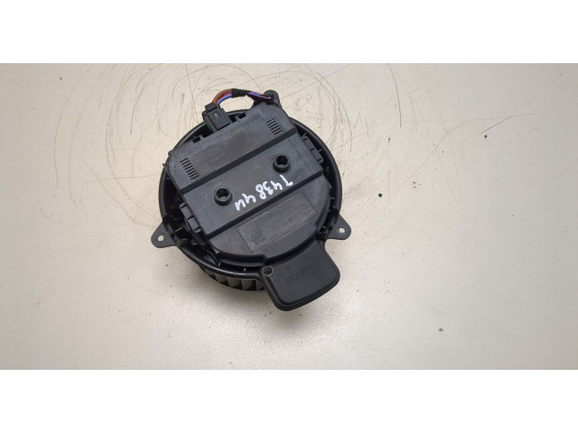 Моторчик печки Audi A7 2010-2014