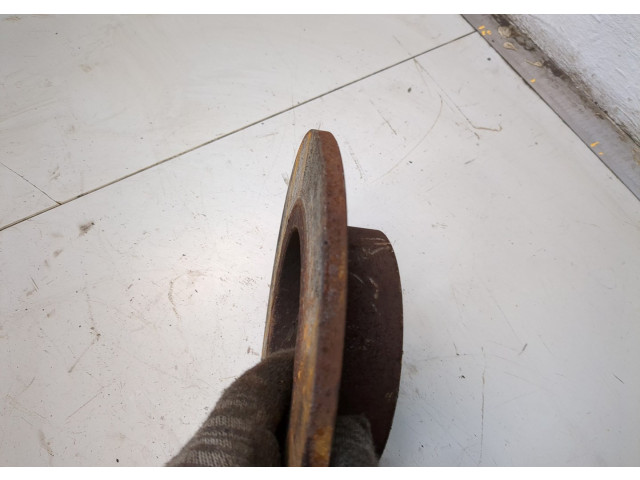 Диск тормозной Volkswagen Jetta 6 2010-2018 задний 1K0615601AC