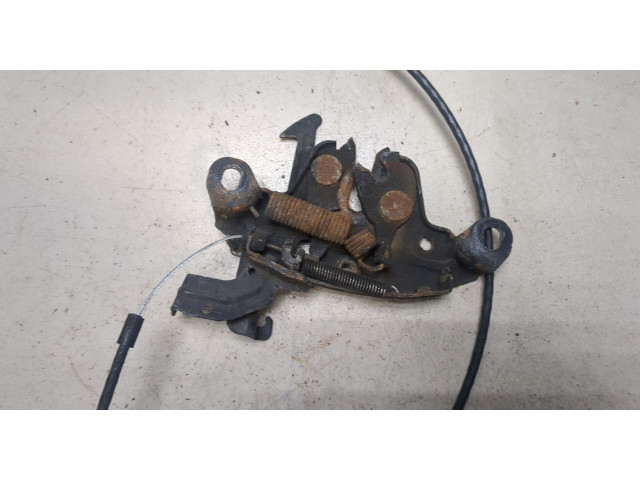 Замок капота Infiniti QX56 2004-2010