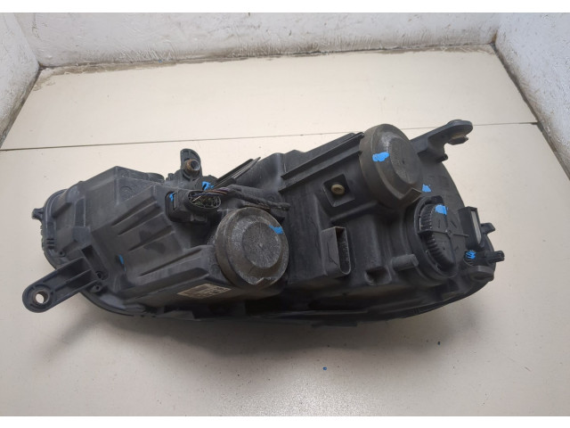 Фара передняя  Volkswagen Passat 7 2010-2015 Европа левая 
