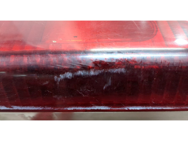 Задний фонарь          