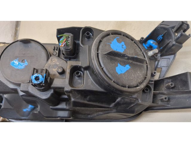 Фара передняя Citroen C4 Grand Picasso 2013-2018 правая